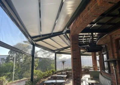retractable-patio-roofing